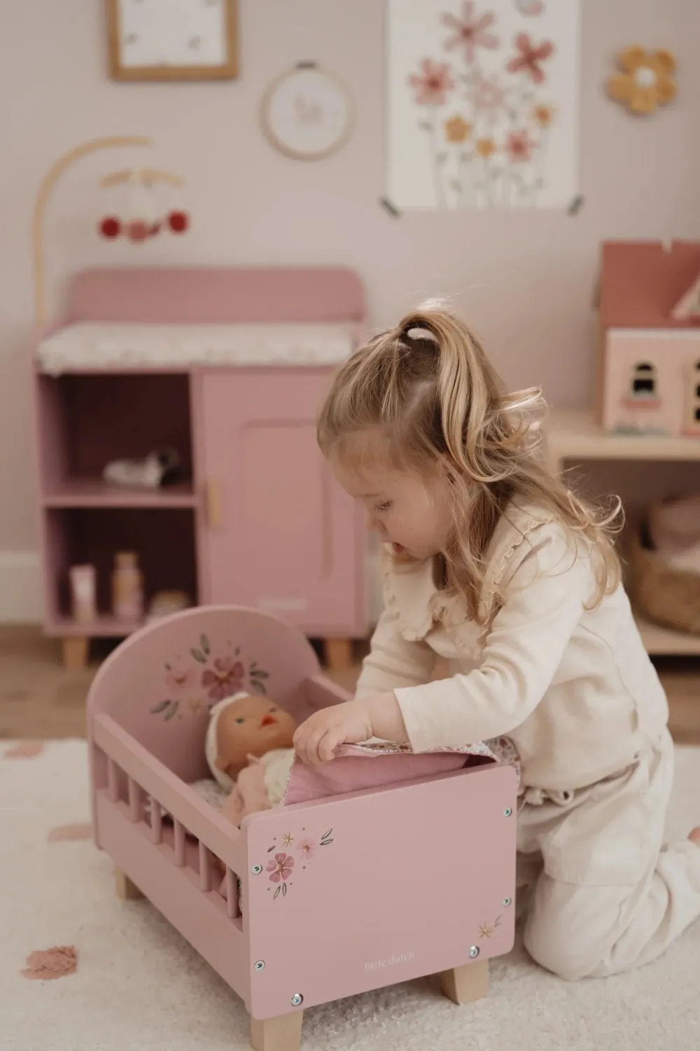Little Dutch Camita Cuna con textil FSC ·*Niños Accesorios Para Muñecas Bebé|Muñecos Bebés