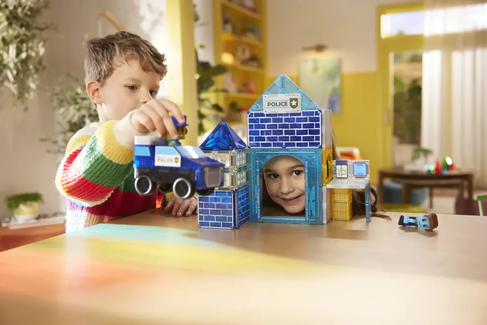 Magna Tiles Magna-T Police Station Set 35 piezas*Niños Construcciones Magnéticas