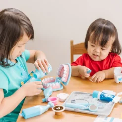 Melissa u0026 Doug Set Dentista 25 piezas · Melissa & Doug*Niños Disfraces Infantiles