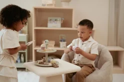 Little Dutch Soporte para pasteles FSC ·*Niños Cocinas De Madera Y Accesorios Juguete|Juguetes Waldorf